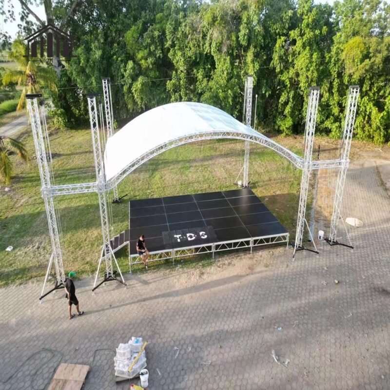 Mái truss vòm cho sân khấu đại nhạc hội ngoài trời