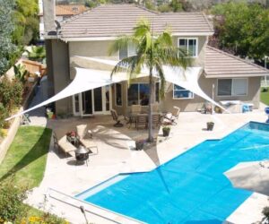 Bạt Che Hồ Bơi Cho Nhà Villa