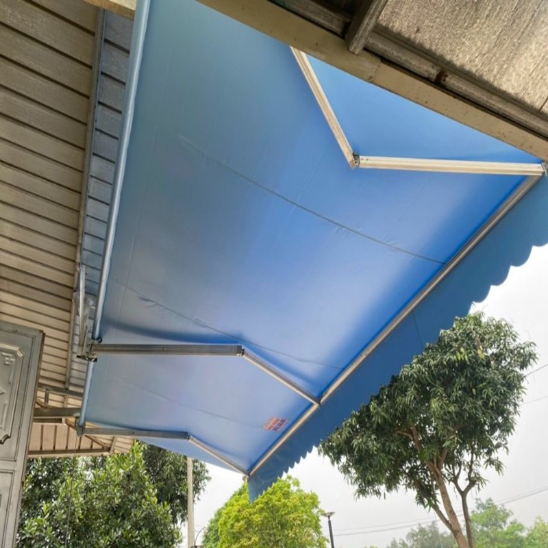 Đây là mái hiên di động còn được gợi là mái đua.