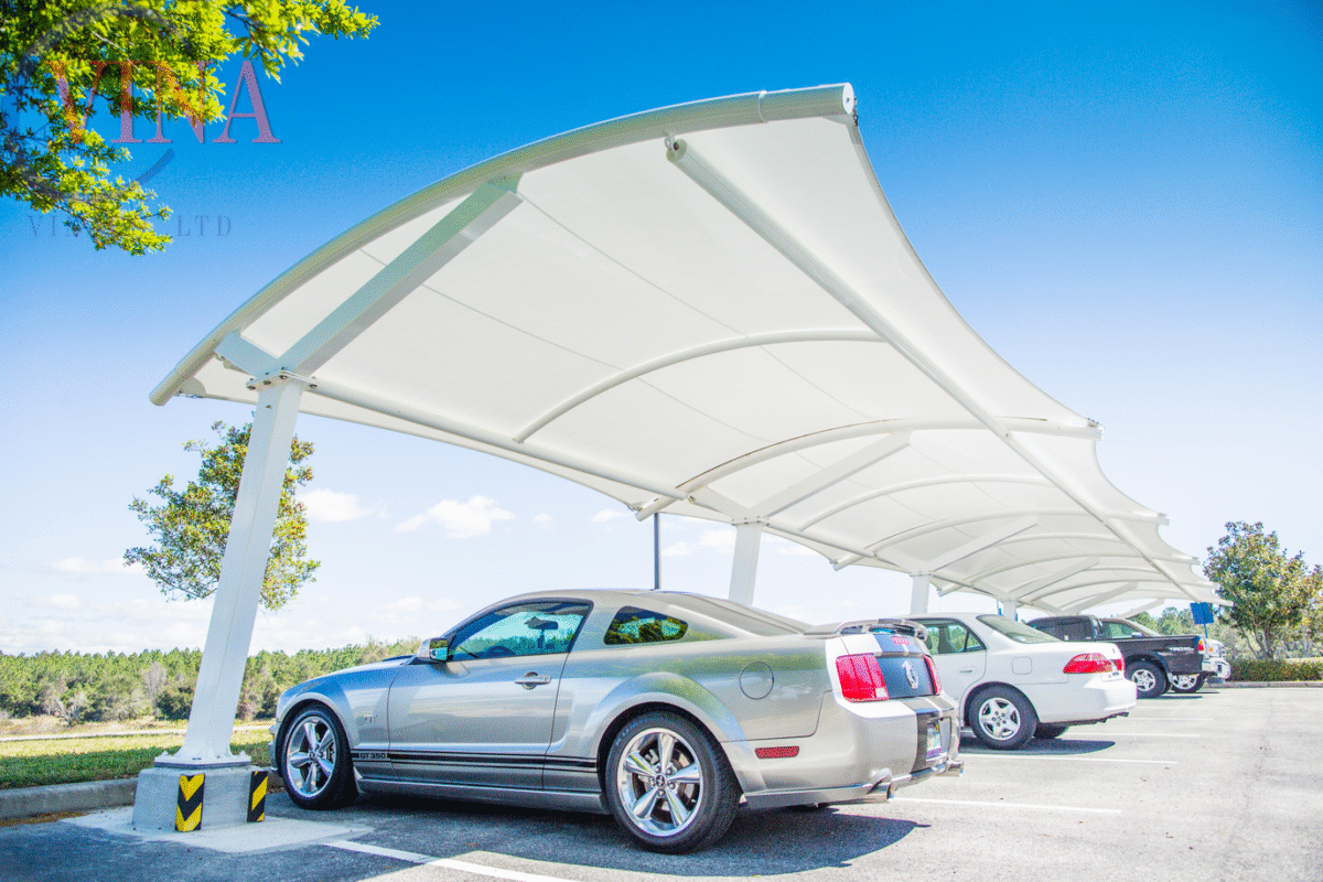 Mẫu mái vòm nhà xe bạt căng Membrane cao cấp với khẩu độ lớn và tạo hình uốn lượn.