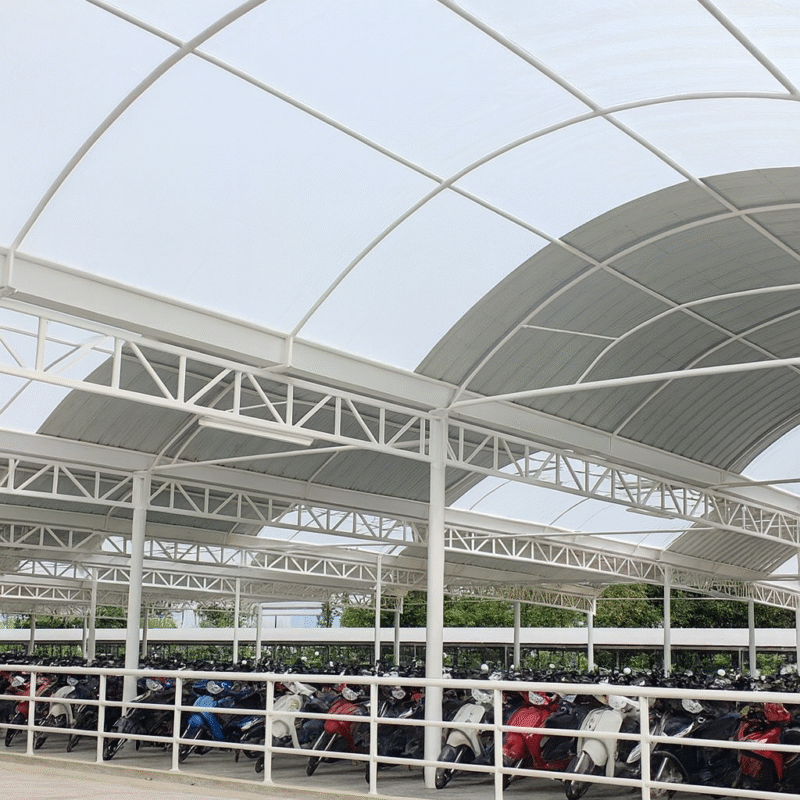 Mẫu mái vòm nhà xe bằng tôn sáng