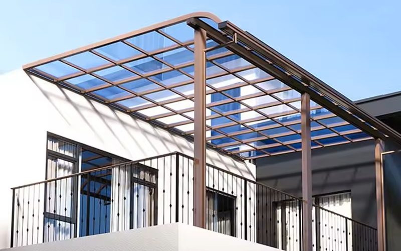 Mái Che Sân Thượng Tấm Polycarbonate